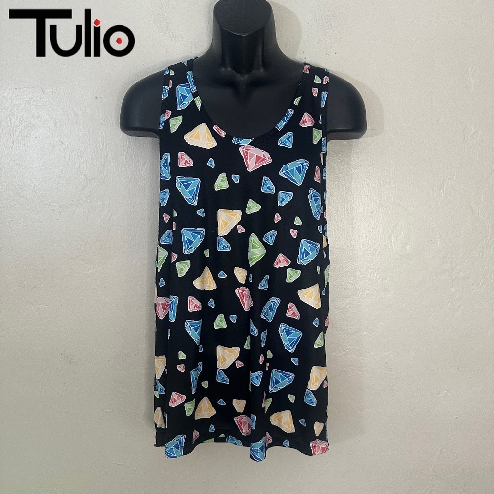 Tulio Tank Top XL 100% polyamide  Made in Brazil Gently worn 22" armpits
